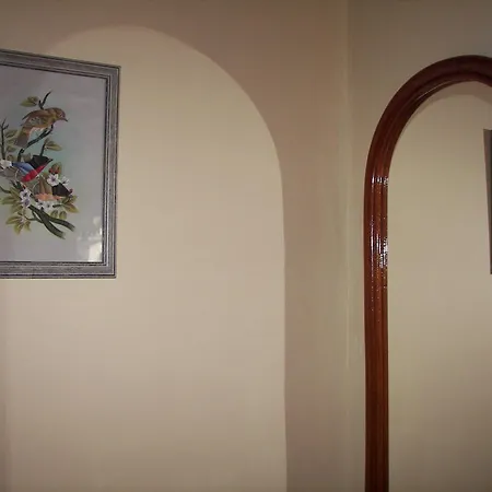 Antigua Casa Catones